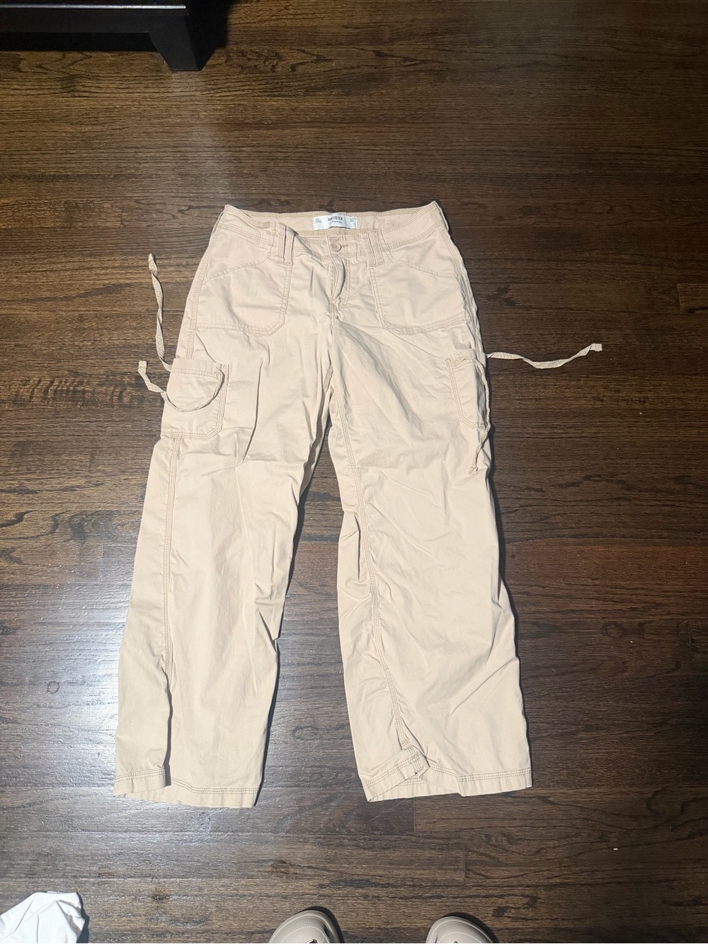 Hollister Light Beige Cargo Pants